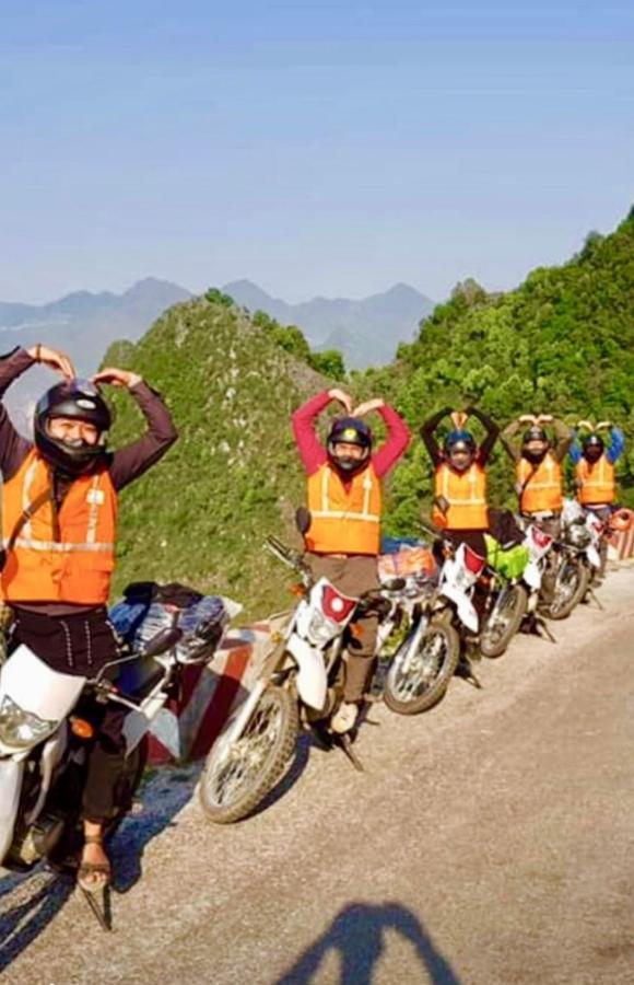 Sun Ha Giang Hotel-Tours-Motorbike Rental المظهر الخارجي الصورة